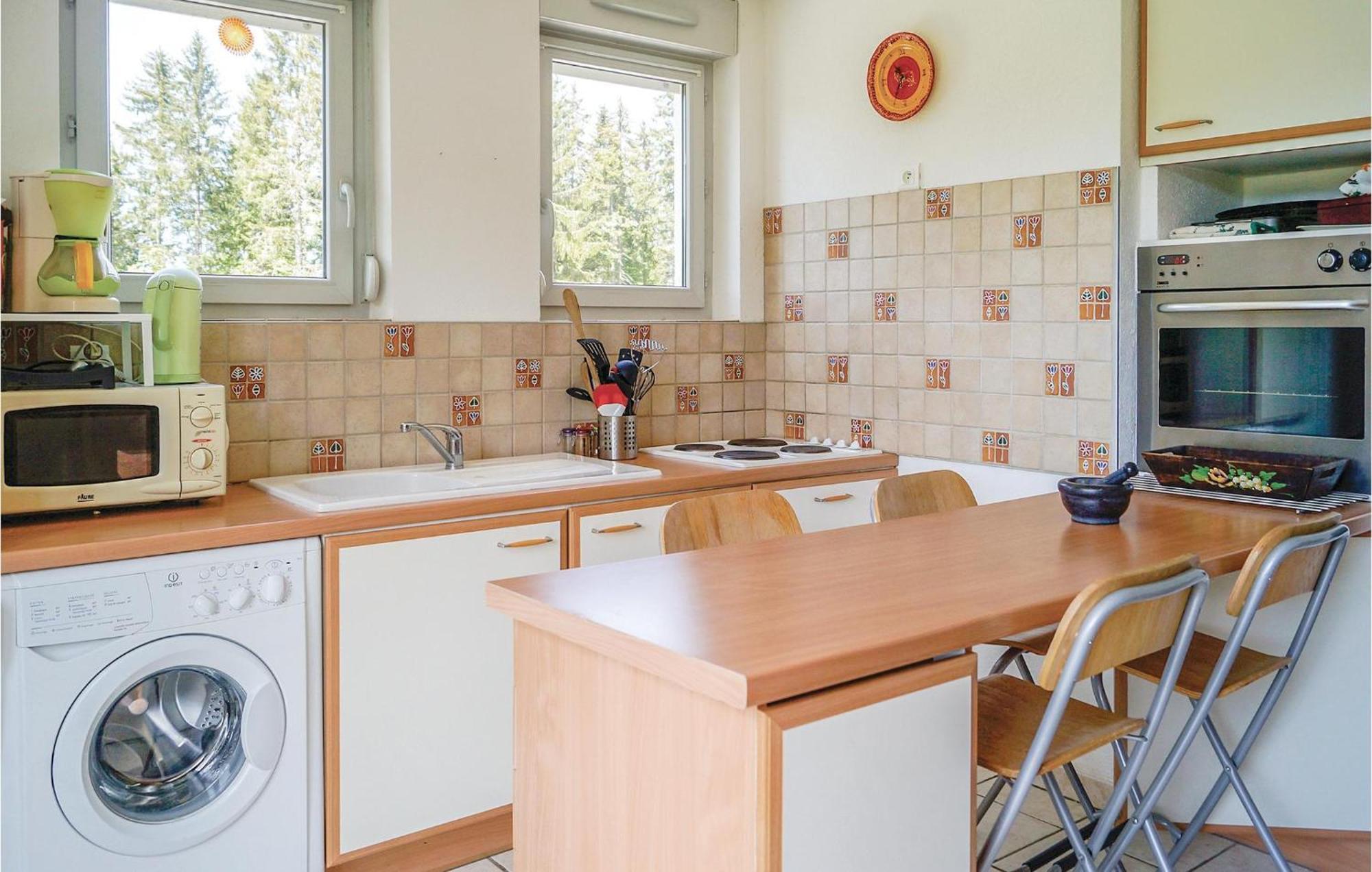 Cozy Apartment In Premanon With Kitchenette Luaran gambar