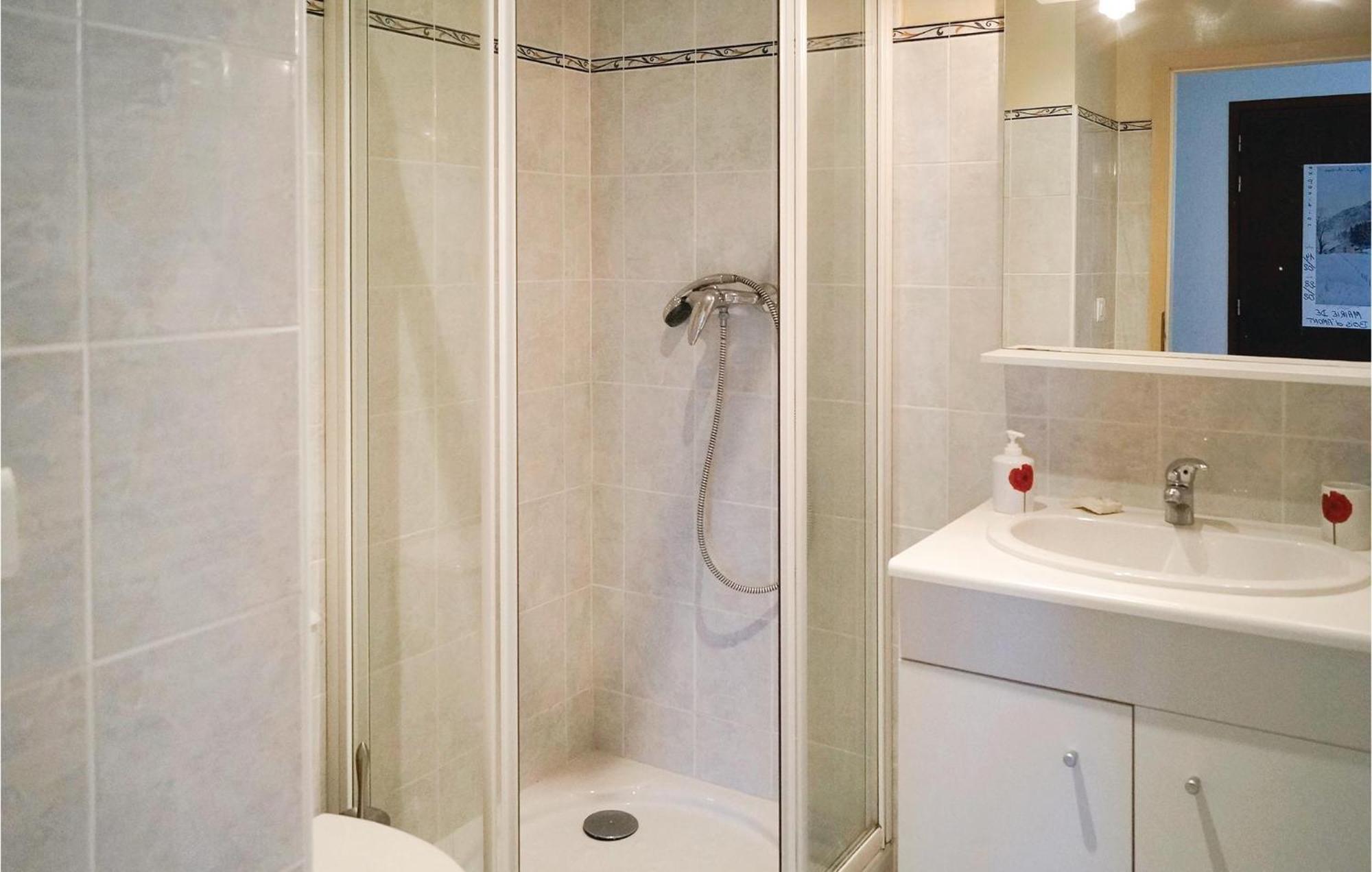 Cozy Apartment In Premanon With Kitchenette Luaran gambar
